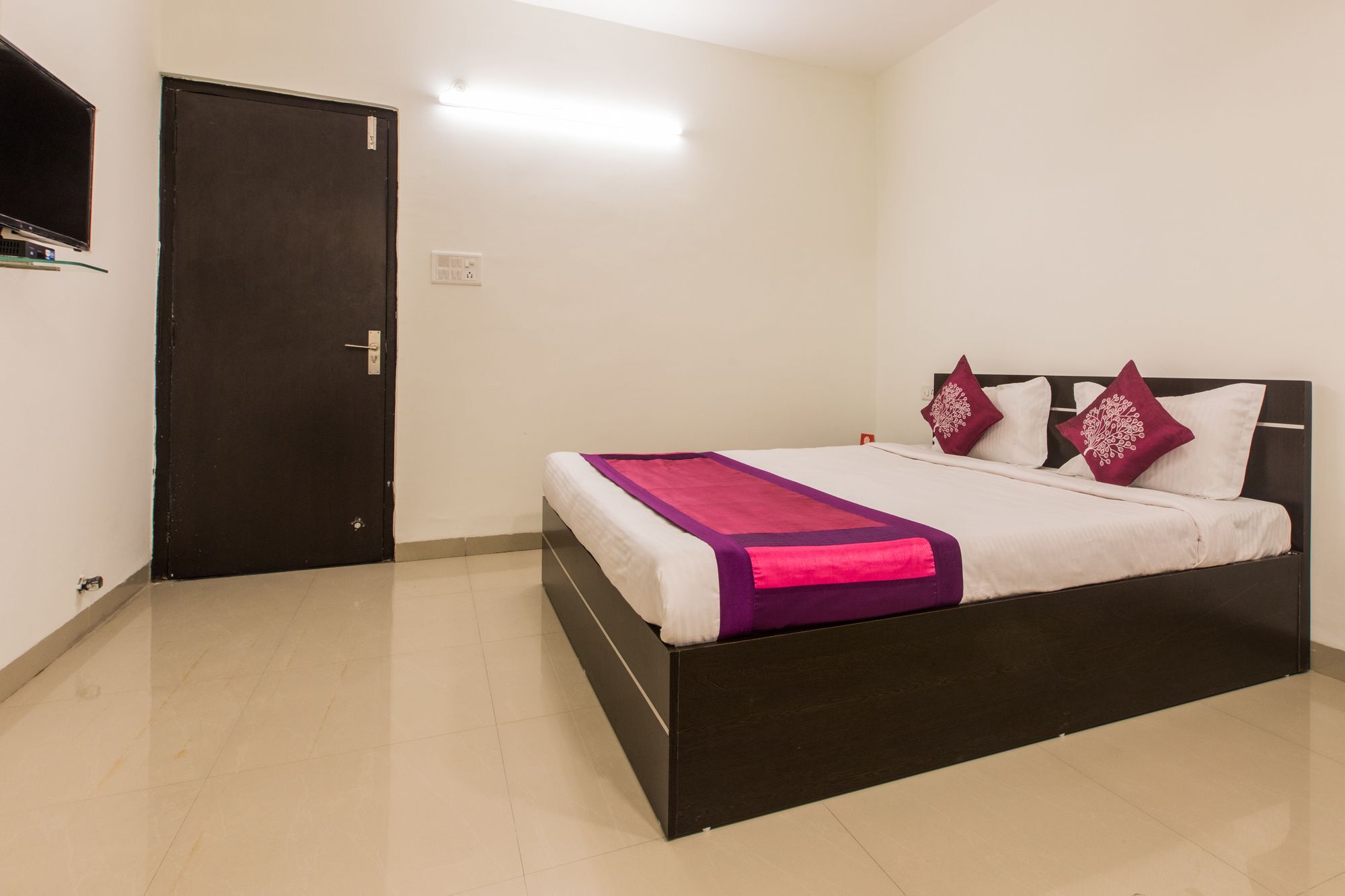 Fabhotel Prime Om Epic Vijay Nagar Indore Exterior photo